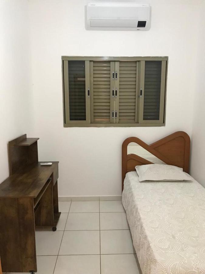 Bela Casa Com Churrasqueira E Estacionamento Βίλα Olímpia Εξωτερικό φωτογραφία